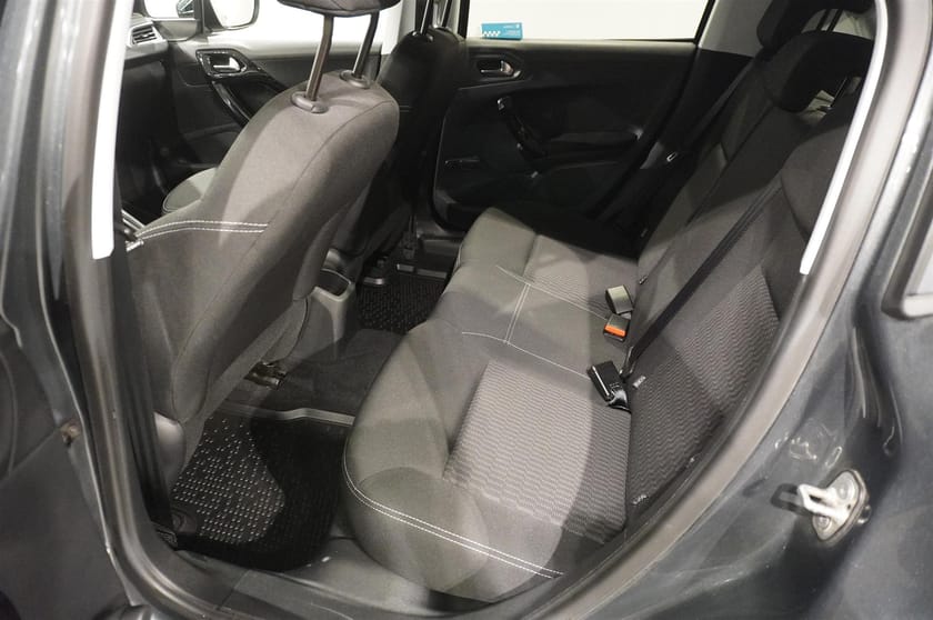 Bild 5 av Peugeot 208