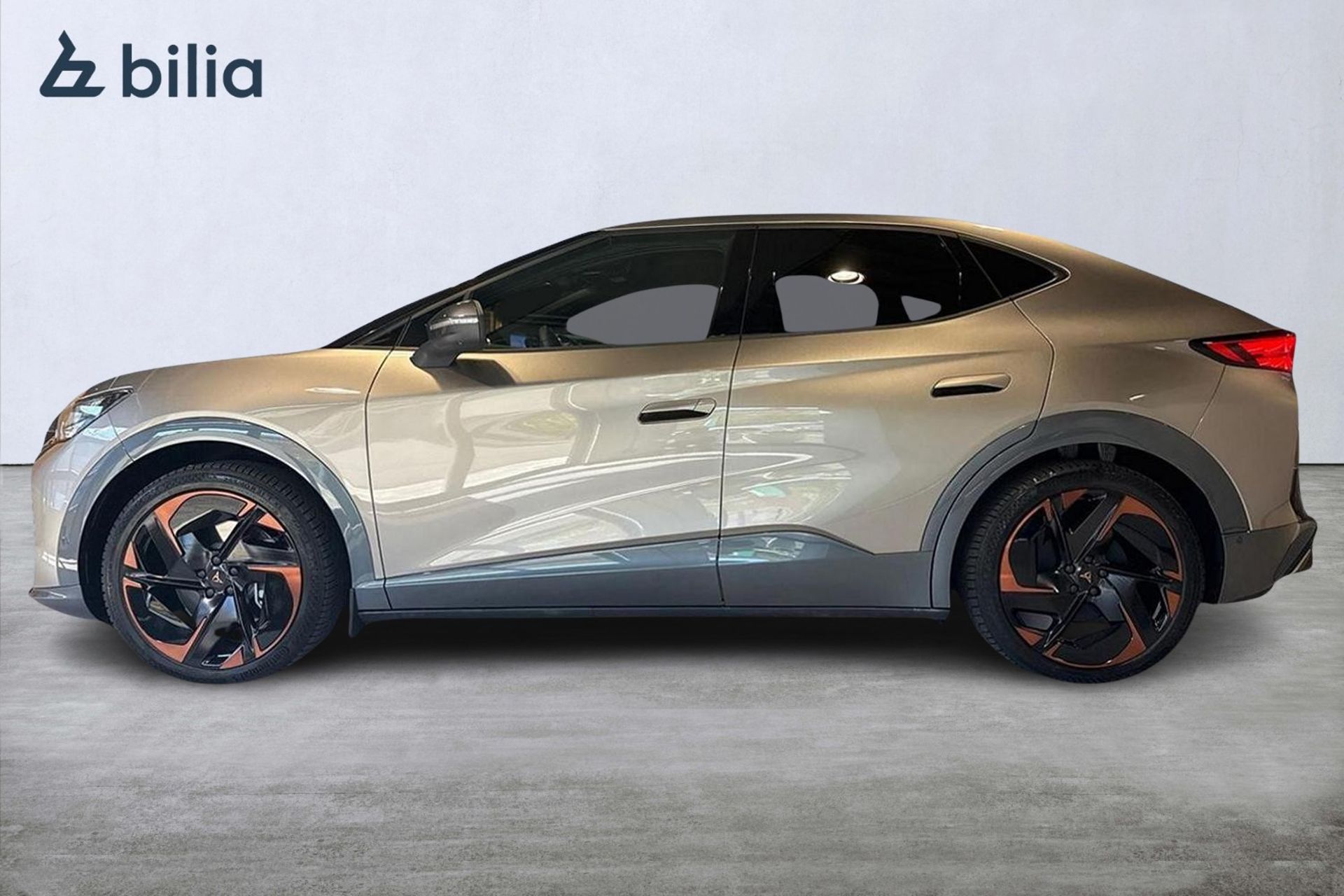 Cupra Tavascan 2WD 77 kWh 286hk 2025, bild 6/10