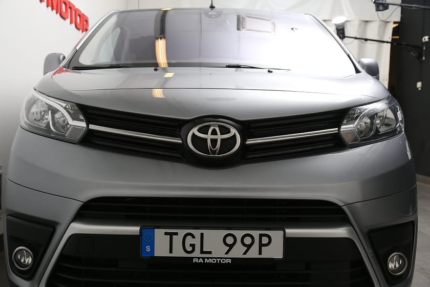 Bild 5 av Toyota Proace Verso 2,0 D-4D 177hk Aut 9-sits Värmare Drag Leasbar
