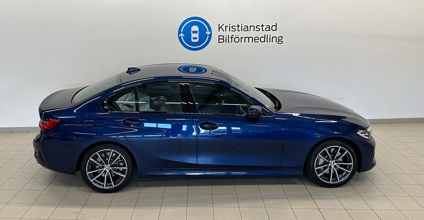 Bild 5 av BMW 330i Sedan Aut. Sport Line Läder, Navigation, LED,