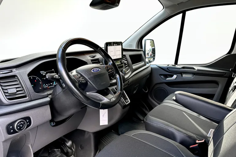 Ford Transit Custom 300