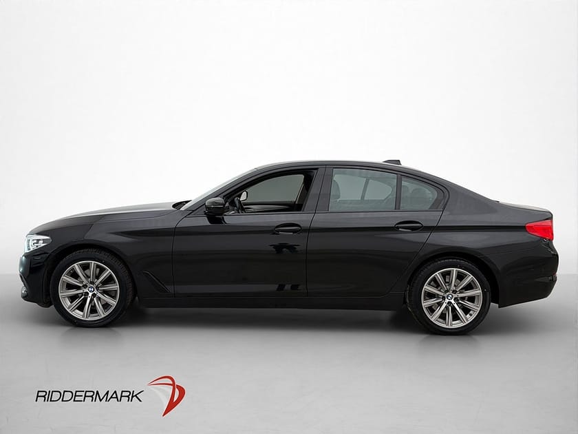 Bild 5 av BMW 520i Sedan 184hk Sport line Kamera Navi Halvskinn Drag