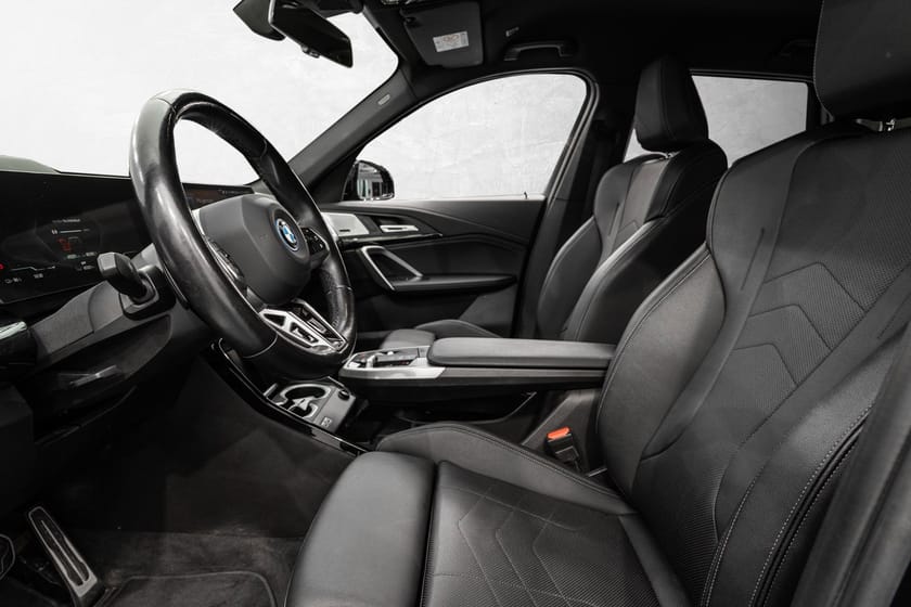 Bilde 2 av BMW iX1 xDrive30
