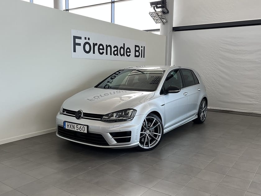 Bild 1 av Volkswagen Golf  R 5-Dörrar 300hk PDC Automat 4Motion