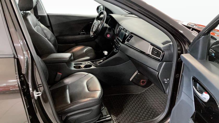 Bild 3 av Kia Niro Hybrid DCT 141hp Advance Plus, dragkrok/värmare