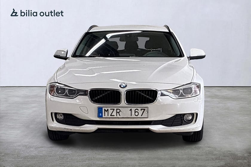 Bild 3 av BMW 320d Touring Steptronic 184hk Drag Rattvärm P-sensor