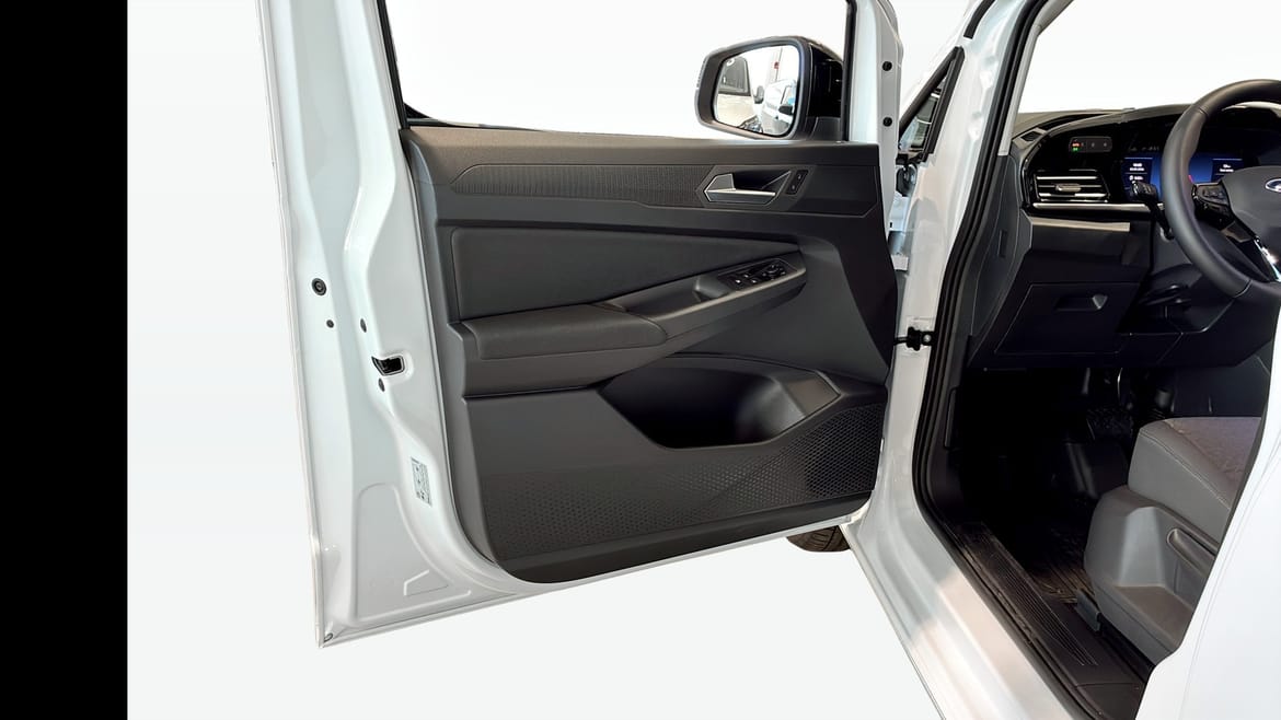Ford Transit Connect L2 2.0 EcoBlue Powershift, 122hp, 2026