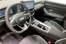 Dacia Bigster Hybrid 155