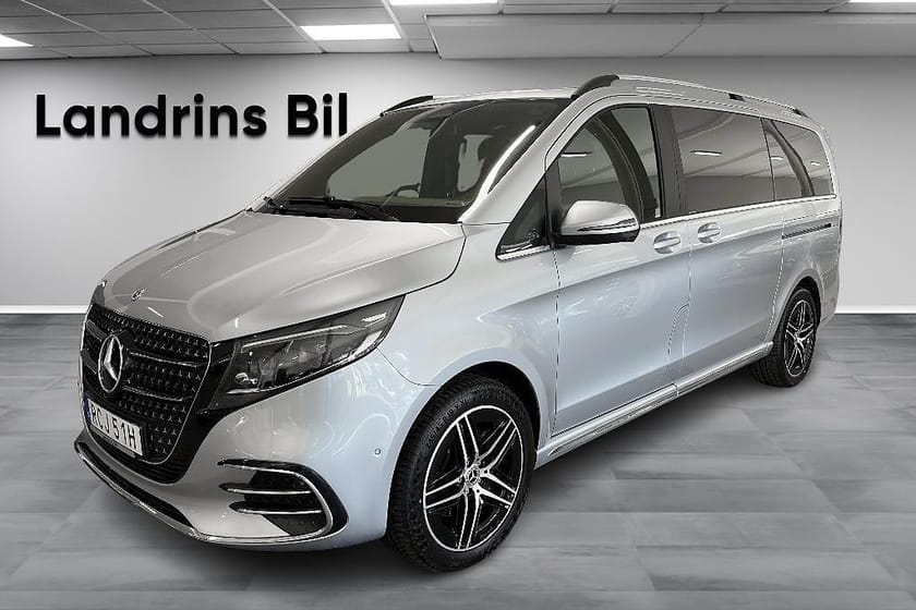 Bild 1 av Mercedes-Benz V 300d 4MATIC 3.2t 300 Lång 7-Sits AMG-Line