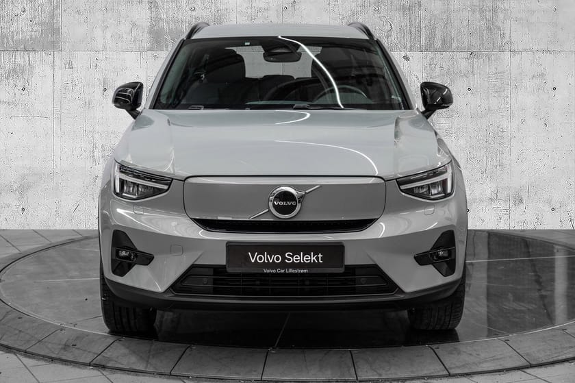 Bilde 3 av Volvo EX40 Single Motor Extended Range Plus - Hengerfeste!