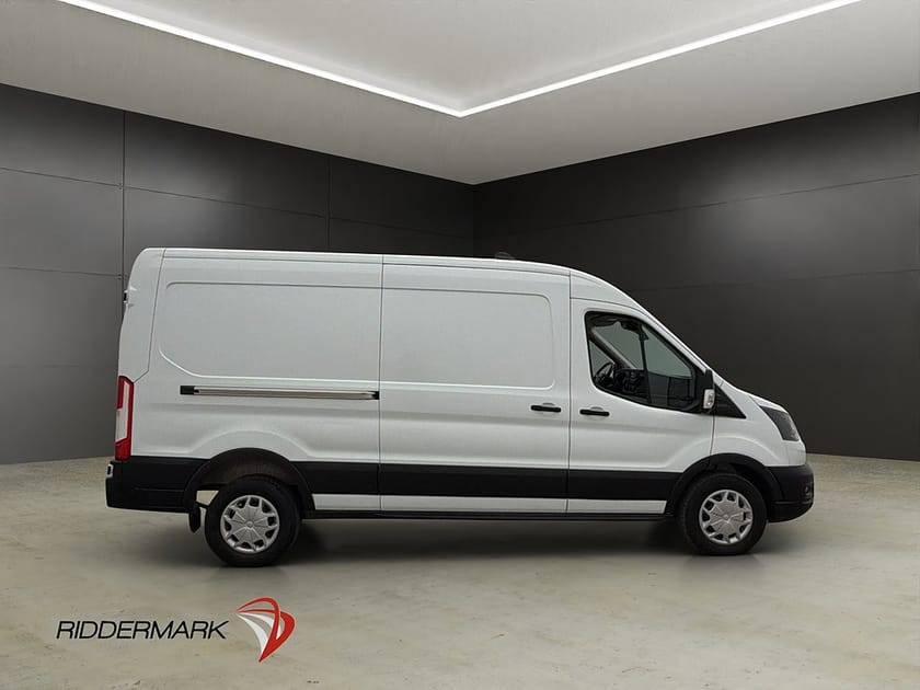 Bild 2 av Ford Transit 350 L3H2 Värmare 3-Sits Kamera Farthållare Moms