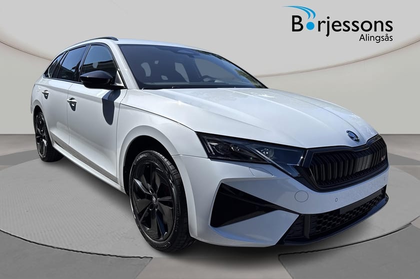 Bild 1 av Škoda Octavia Kombi RS 2,0 TSI 265 Hk 7 vxl DSG Drag värmare