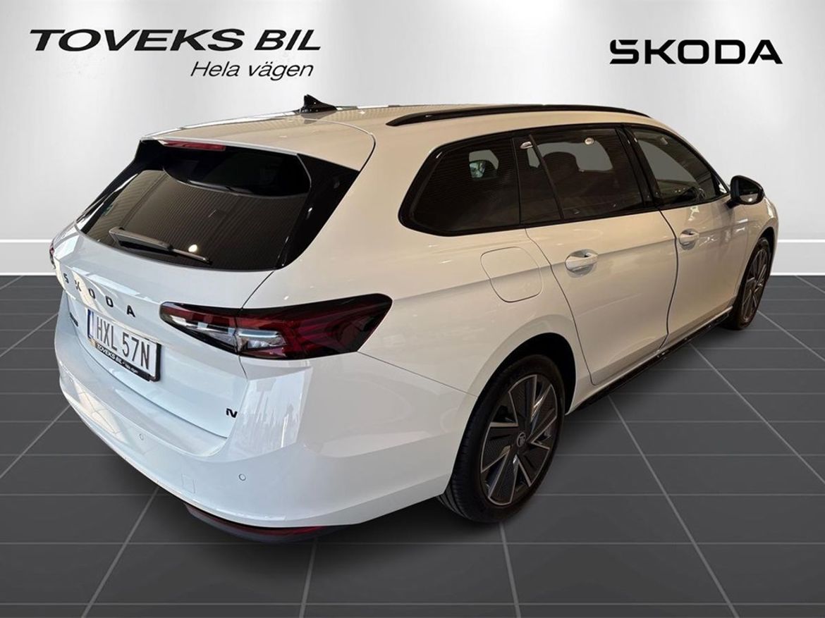 Škoda Škoda Superb iV Kombi — bild 2