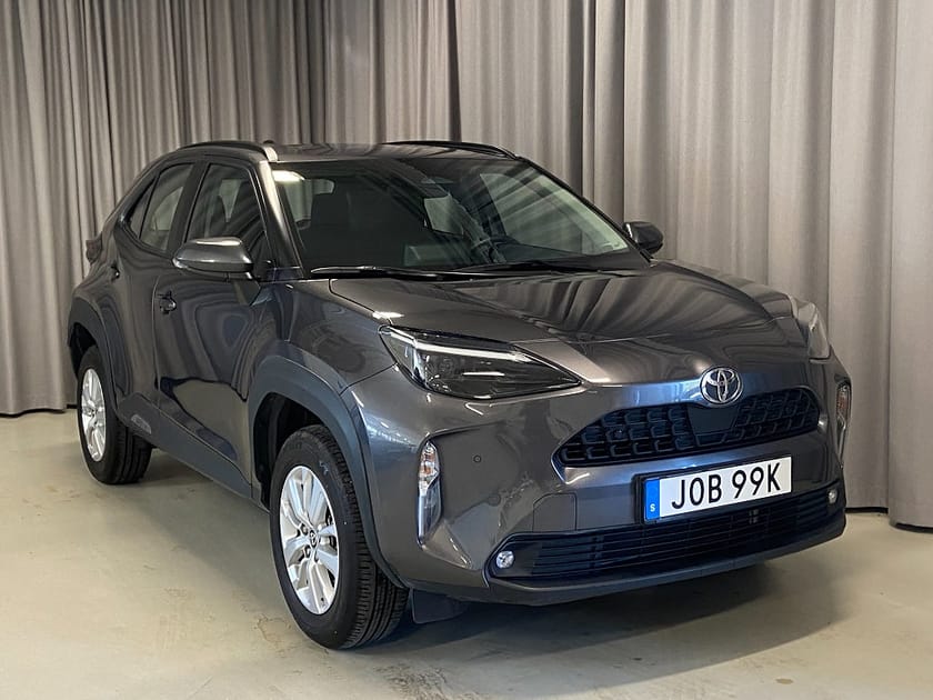 Bild 1 av Toyota Yaris Cross Hybrid 115 115hk Active Säkerhetspaket Dragkrok Apple car