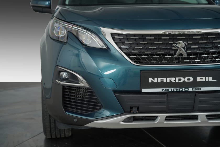 Bilde 3 av Peugeot 5008 Allure 1,5 BlueHDi 130HK/7Seter/Krok/ACC