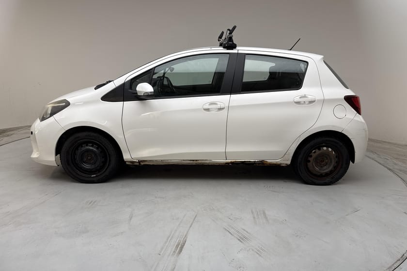 Bild 2 av Toyota Yaris 1.33 5dr (100hk) Högerstyrd