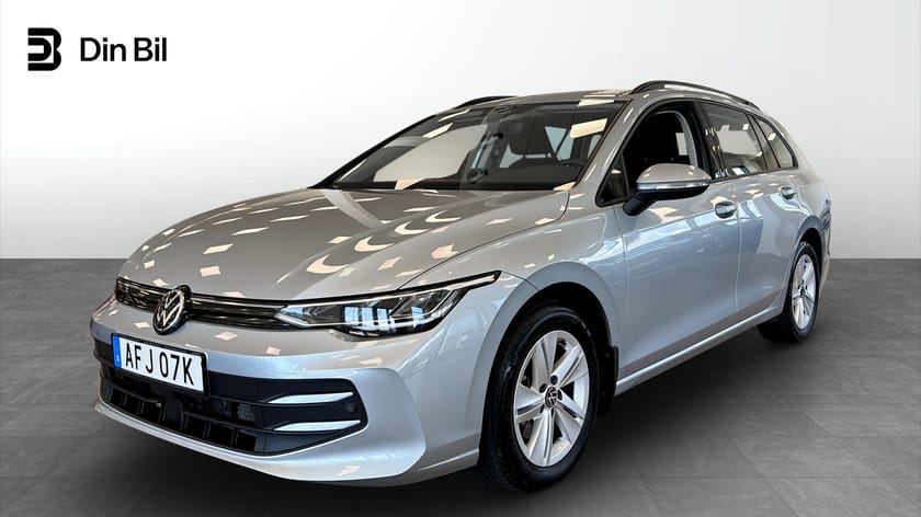 Bild 1 av Volkswagen Golf Sportscombi SC LIFE 1.5 eTSI| Drag | Värmare