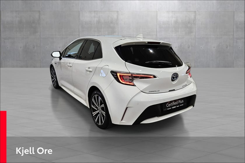 Bilde 3 av Toyota Corolla Hybrid 1,8 e-CVT Active Tech