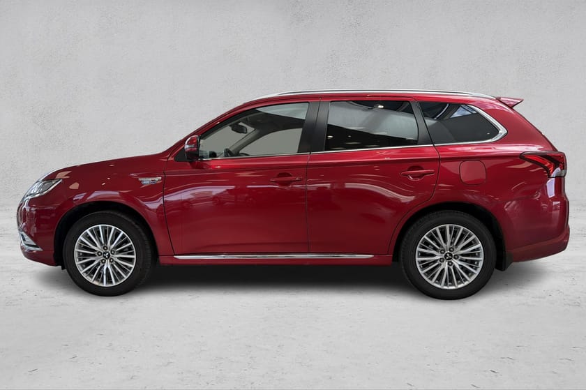 Bilde 2 av Mitsubishi Outlander PHEV | H.feste | 4x4 |