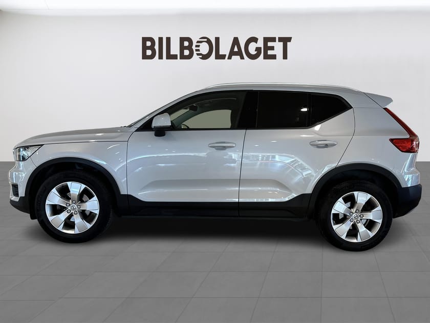 Bild 2 av Volvo XC40 T2 FWD Momentum (Nav,Kamera,Värmare)