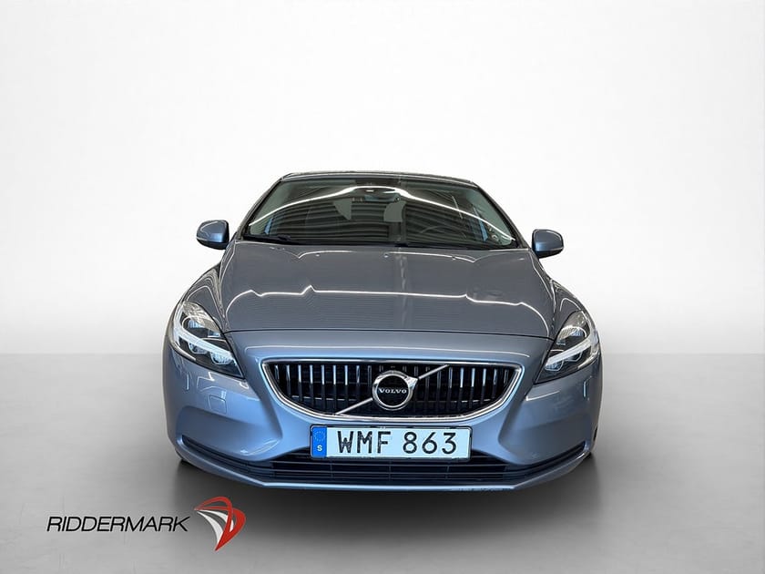 Bild 2 av Volvo V40 D3 150hk Momentum Värmare Dragkrok VOC P-Sensorer