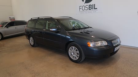 Volvo V70 *RÄNTEKAMPANJ 3.45%* 2.4 Drag Kamremsbytt Nyservad SoV