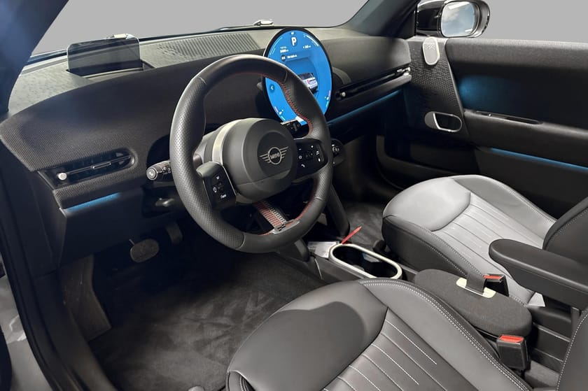 Bilde 5 av MINI Cooper SE JCW Package L, Pano, HUD, H/K, ComfAcc