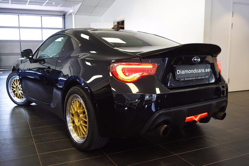 Bild 2 av Subaru BRZ 2.0 H4  Ny besiktad