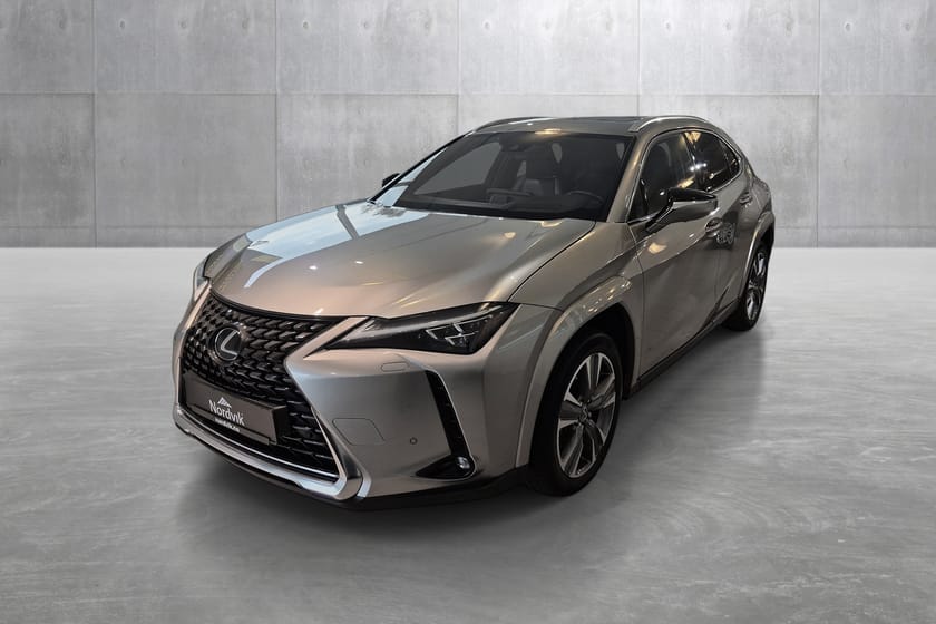 Bilde 1 av Lexus UX 300e UX300e Luxury SUN klar for levering