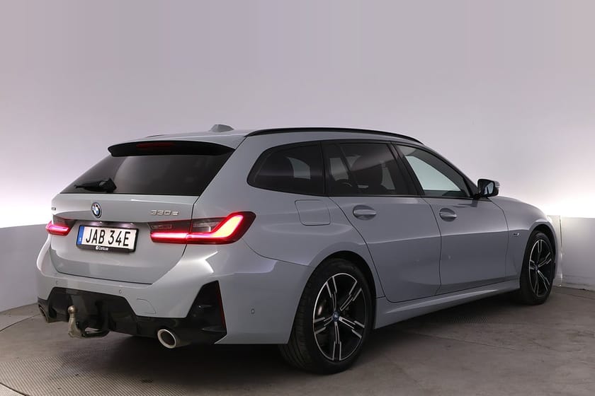 Bild 5 av BMW 330e xDrive Touring M-sport Drag Kamera Navi Farthållare