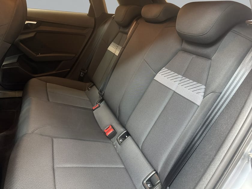 Bild 5 av Audi A3 Sportback 35 TFSI S TRONIC, BACKKAMERA