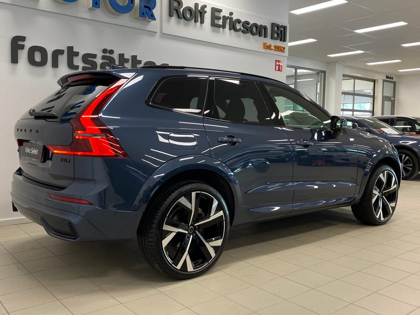 Bild 3 av Volvo XC60 T8 Plus Black Nordic Edition