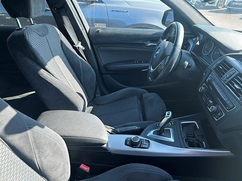 Bild 4 av BMW 120d 5-dörrars Automat M Sport / Dragkrok / Harman Kardon