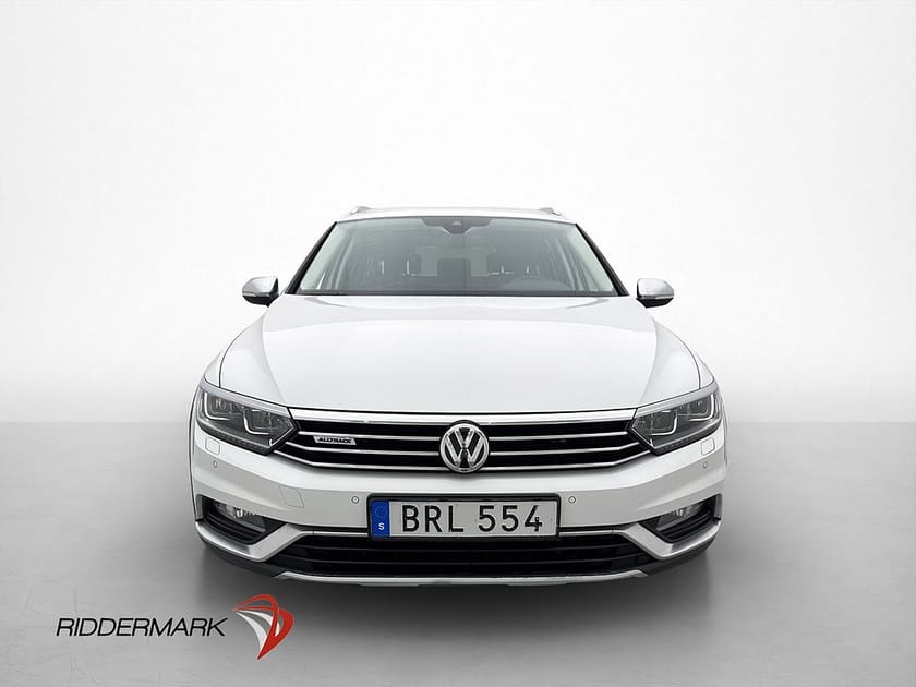 Bild 2 av Volkswagen Passat Alltrack TSI 4Motion Värm Cockpit Kamera
