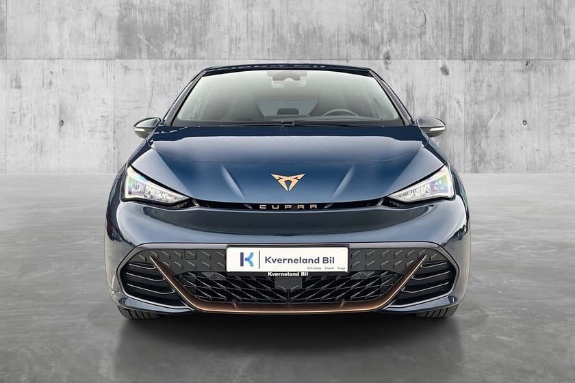 Bilde 2 av CUPRA Born 58 /R.Kam/HUD/Keyless/Navi/ACC/Sportsseter