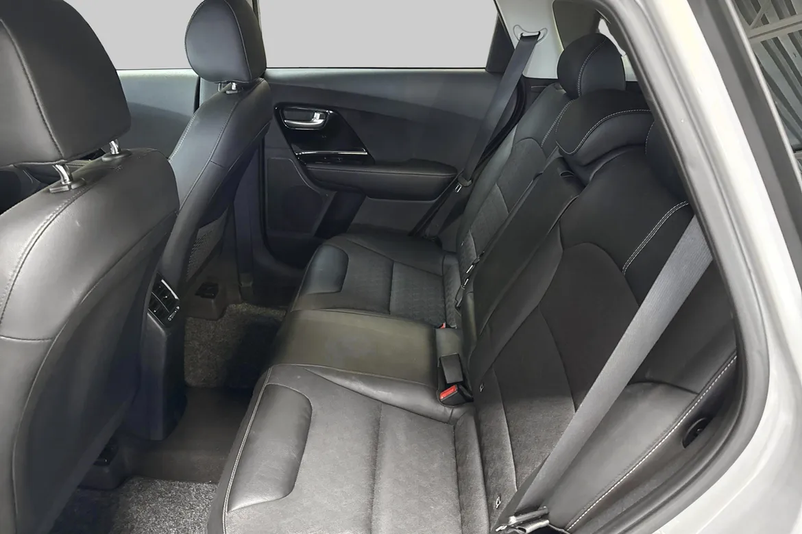 picture of a car