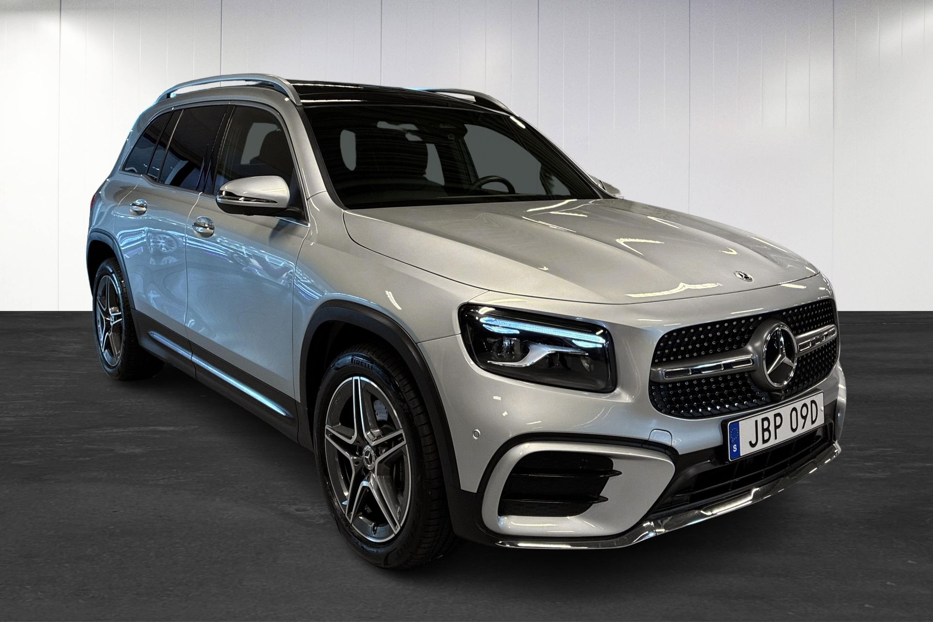 Mercedes-Benz GLB 220 d 4M 2026, bild 2/10