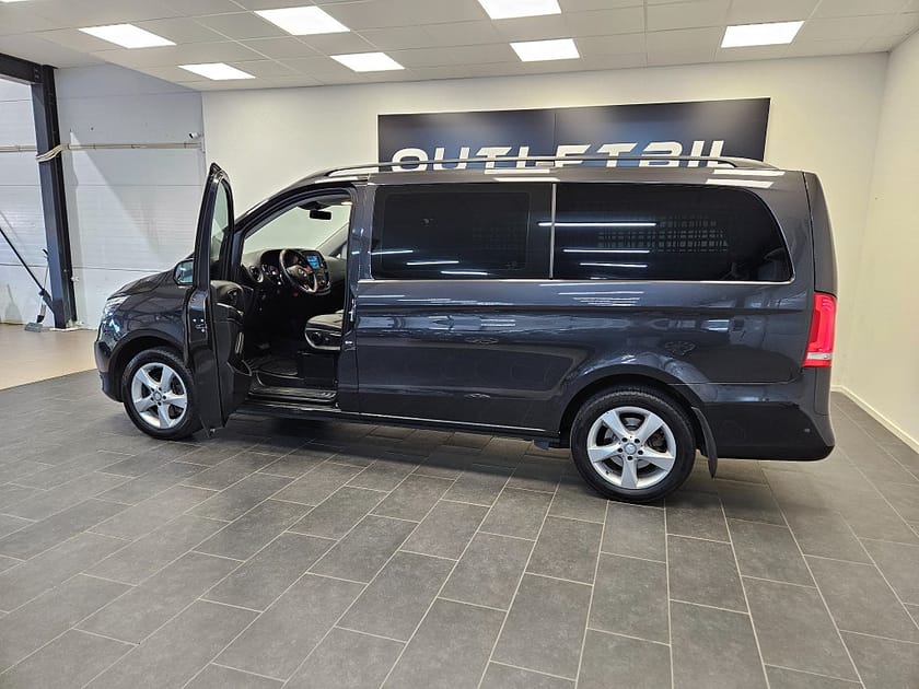 Bild 3 av Mercedes-Benz Vito 119 CDI 4x4 3.0t 190hk Inglasad Läder Värmare Backkamera