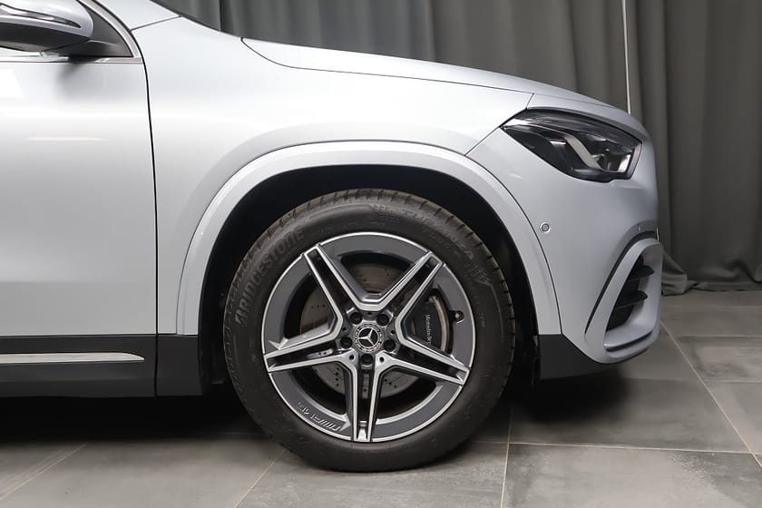 Bild 5 av Mercedes-Benz GLA 250 4MATIC