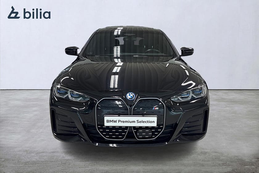 Bild 5 av BMW i4 M50 xDrive Gran Coupé M-Sport | Taklucka | Aktiv farth.