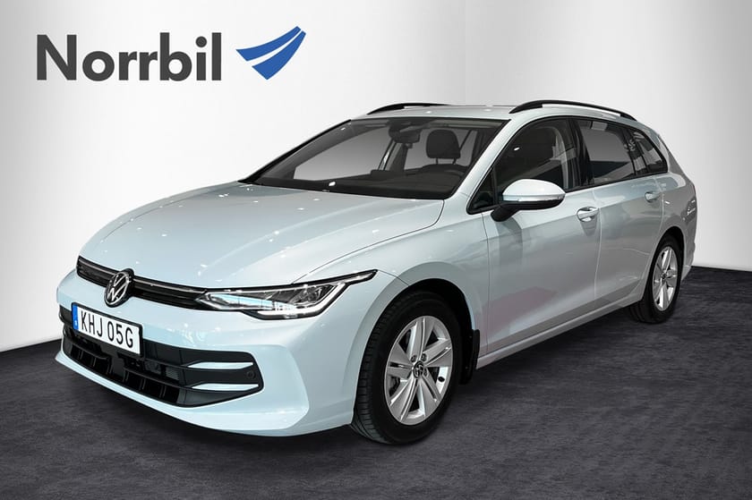 Bild 3 av Volkswagen Golf Sportscombi 1.5 eTSI 150 DSG Drag/Värmare/Lågmil