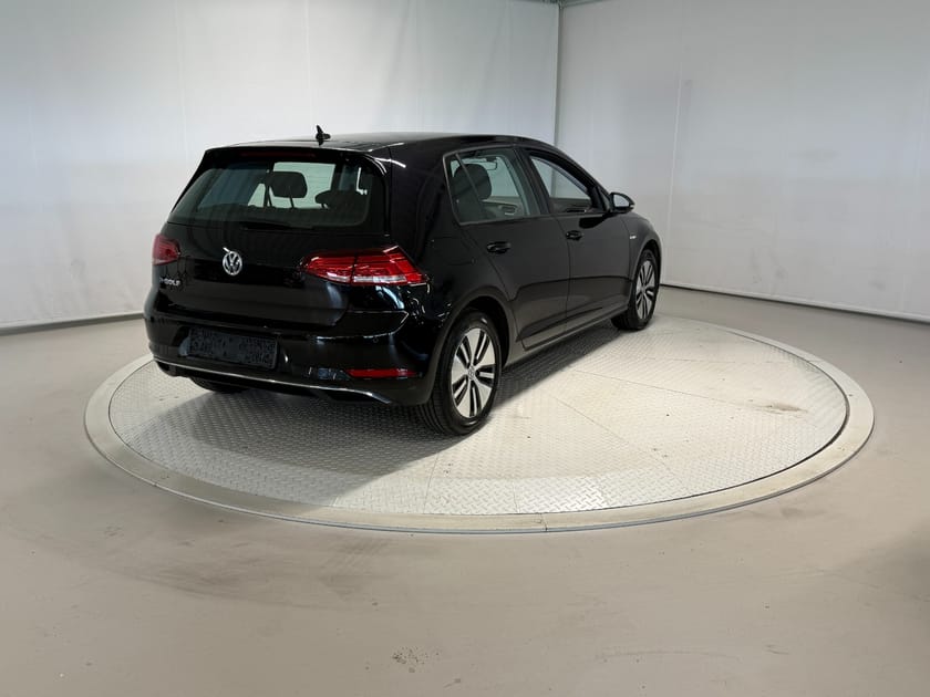 Bilde 3 av Volkswagen e-Golf 136hk Navi/Active info display/Carplay/Led