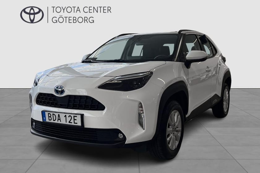 Bild 1 av Toyota Yaris Cross Hybrid 1,5 ACTIVE TAKRELING