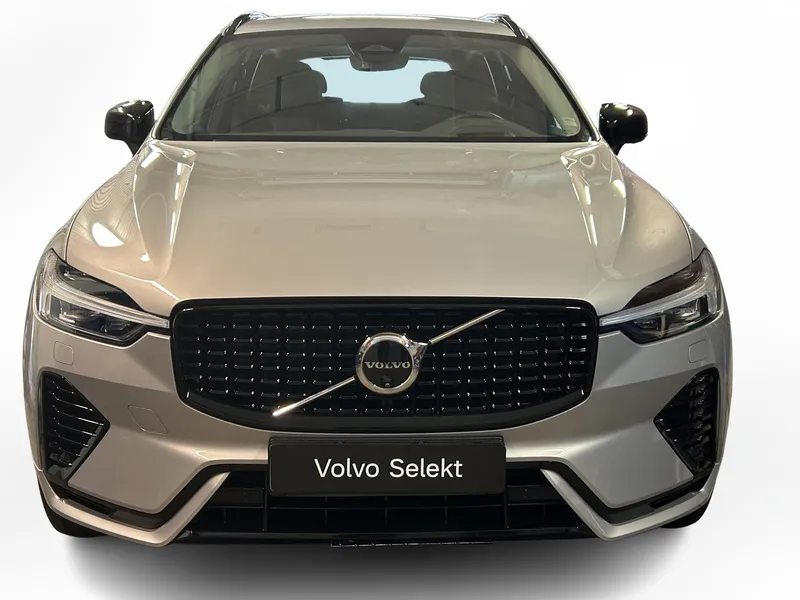 Bild 2 av 15 – Volvo XC60 T6 Plus Dark Nordic Edition Plus Nordic Edition