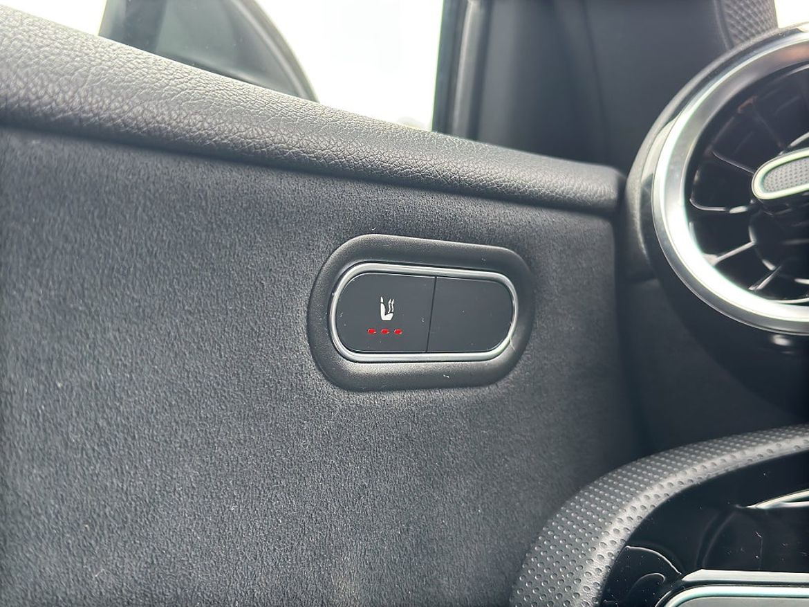 Mercedes-Benz A 180, bild 19 av 20