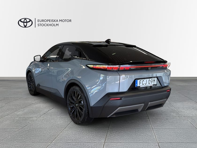 Bild 2 av Toyota C-HR+
