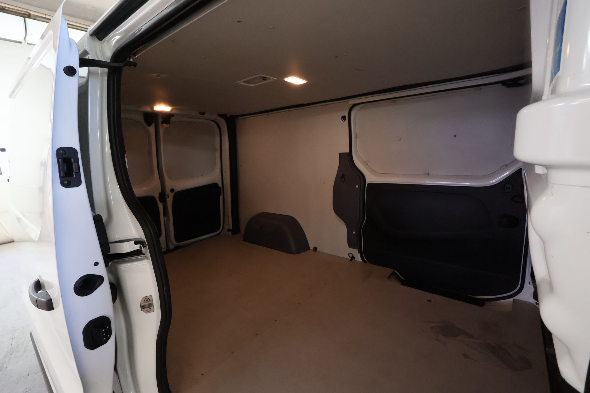 Renault Trafic 2024, bild 7/10