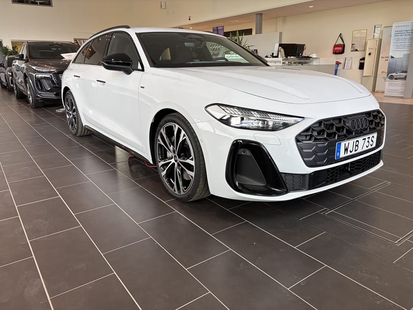 Bild 3 av Audi A5 Avant e-hybrid quattro S-line 220 KW S TRONIC