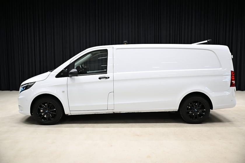 Bild 2 av Mercedes-Benz Vito 119 CDI 2.8t 9G 190HK Extra-lång|Automat|LED|Inredd|SeUtr!!