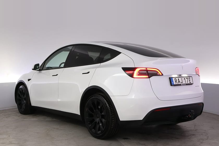 Bild 4 av Tesla Model Y Long Range AWD Autopilot 20" Pano Drag